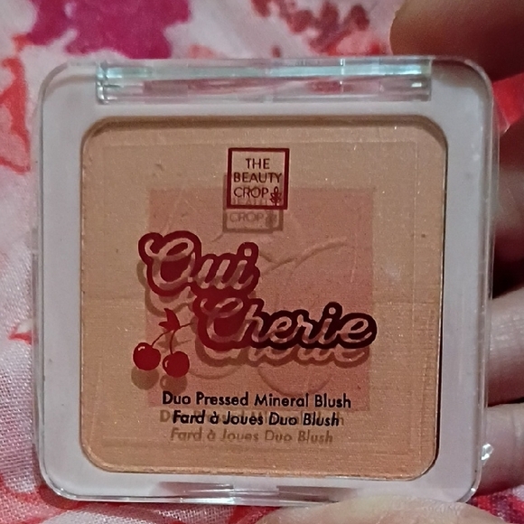The Beauty Crop Oui Cherie Duo Pressed Mineral Blush - Picture 1 of 3